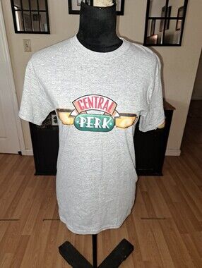 New Small Central Perk Friends Grey Short Sleeve Crew Neck Pullover Tee Tshirt